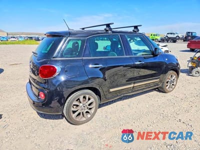 Trzecie zdjęcie samochodu z tyłu: 2014 FIAT 500L LOUNGE VIN:ZFBCFACH0EZ006034 - miniatura