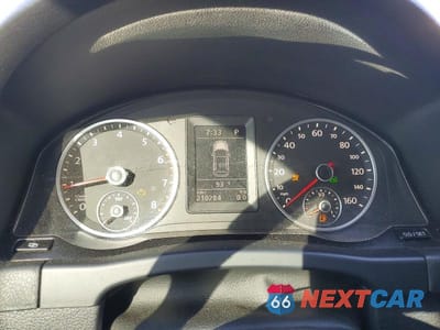 Zdjęcie 9 z 13 samochodu: 2011 VOLKSWAGEN TIGUAN S VIN:WVGAV7AX1BW509259 - miniatura