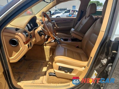 Zdjęcie 7 z 12 samochodu: 2009 PORSCHE CAYENNE VIN:WP1AA29P59LA06366 - miniatura