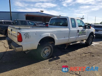 Trzecie zdjęcie samochodu z tyłu: 2015 FORD F250 SUPER DUTY VIN:1FT7X2B6XFEB31018 - miniatura
