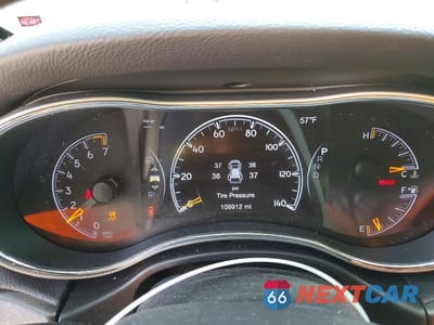Zdjęcie 9 z 14 samochodu: 2018 JEEP GRAND CHEROKEE LAREDO VIN:1C4RJFAG1JC357853 - miniatura