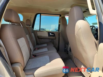 Zdjęcie 11 z 14 samochodu: 2004 FORD EXPEDITION XLT VIN:1FMRU15W84LB91651 - miniatura