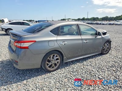 Trzecie zdjęcie samochodu z tyłu: 2015 NISSAN SENTRA SR VIN:3N1AB7AP1FY285599 - miniatura