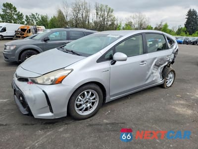 2016 TOYOTA PRIUS V TWO JTDZN3EU2GJ046200 - główne zdjęcie licytacji z USA - miniatura