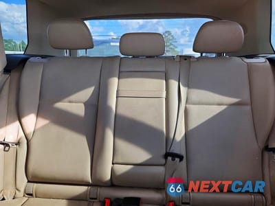Zdjęcie 10 z 13 samochodu: 2011 MERCEDES-BENZ GLK 350 VIN:WDCGG5GB7BF625214 - miniatura