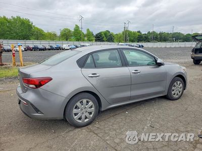 Trzecie zdjęcie samochodu z tyłu: 2021 KIA RIO S VIN:3KPA24AD8ME430766 - miniatura