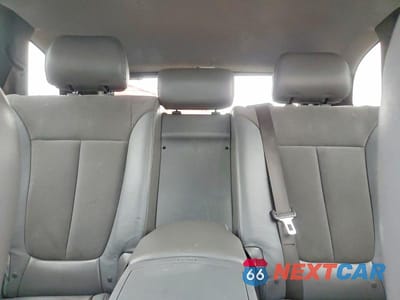 Zdjęcie 10 z 14 samochodu: 2010 HYUNDAI SANTA FE GLS VIN:5NMSG4AGXAH406229 - miniatura