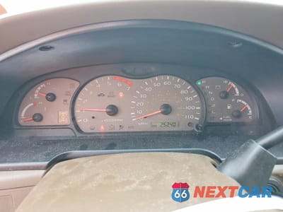 Zdjęcie 9 z 13 samochodu: 2004 TOYOTA SEQUOIA SR5 VIN:5TDBT44AX4S233302 - miniatura