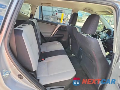 Zdjęcie 11 z 13 samochodu: 2018 TOYOTA RAV4 HYBRID LE VIN:JTMRJREV1JD259295 - miniatura