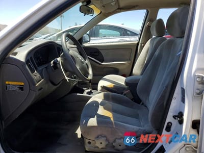 Zdjęcie 7 z 12 samochodu: 2004 HYUNDAI ELANTRA GLS VIN:KMHDN46D24U907380 - miniatura