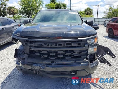Piąte zdjęcie samochodu w środku: 2025 CHEVROLET SILVERADO C1500 CUSTOM VIN:1GCPABEK5SZ141114 - miniatura