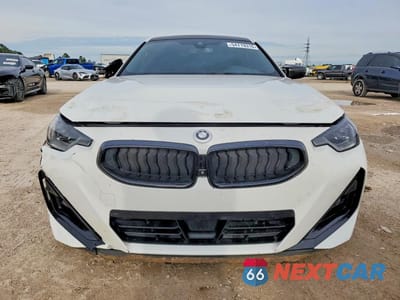 Piąte zdjęcie samochodu w środku: 2022 BMW M240XI VIN:3MW53CM0XN8C49182 - miniatura