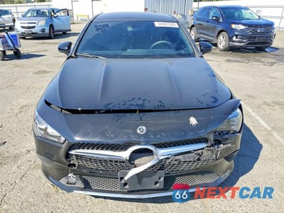 Piąte zdjęcie samochodu w środku: 2023 MERCEDES-BENZ CLA 250 VIN:W1K5J4GB4PN362997 - miniatura