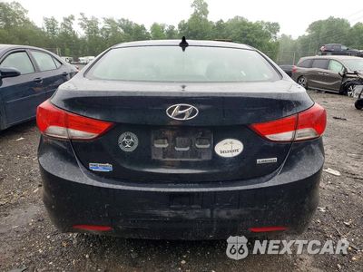 Zdjęcie 6 z 12 samochodu: 2013 HYUNDAI ELANTRA LIMITED VIN:KMHDH4AEXDU569007 - miniatura