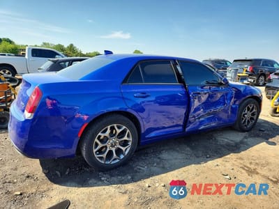 Trzecie zdjęcie samochodu z tyłu: 2018 CHRYSLER 300 S VIN:2C3CCAGG6JH296575 - miniatura