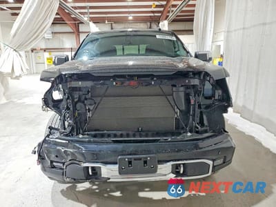 Piąte zdjęcie samochodu w środku: 2025 GMC SIERRA K1500 DENALI VIN:1GTUUGEL4SZ137040 - miniatura