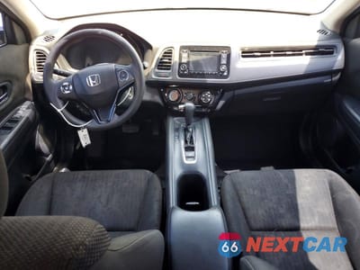 Zdjęcie 8 z 12 samochodu: 2016 HONDA HR-V LX VIN:3CZRU5H37GM722865 - miniatura