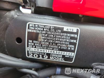 Zdjęcie 9 z 9 samochodu: 2019 HONDA CBR650 R VIN:MLHRH0110K5000249 - miniatura
