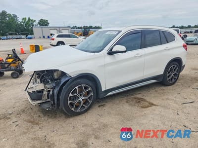 2020 BMW X1 XDRIVE28I WBXJG9C08L5P75401 - główne zdjęcie licytacji z USA - miniatura