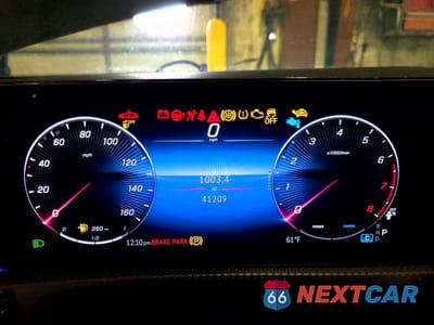 Zdjęcie 9 z 12 samochodu: 2025 MERCEDES-BENZ CLA 250 4MATIC VIN:W1K5J4HBXSN509007 - miniatura