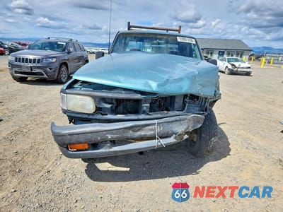Piąte zdjęcie samochodu w środku: 1994 MAZDA B3000 CAB PLUS VIN:4F4CR17U3RTM87182 - miniatura