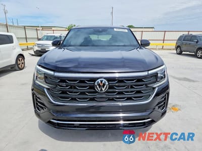Piąte zdjęcie samochodu w środku: 2024 VOLKSWAGEN ATLAS CROSS SPORT SEL R-LINE VIN:1V2AE2CA6RC211638 - miniatura