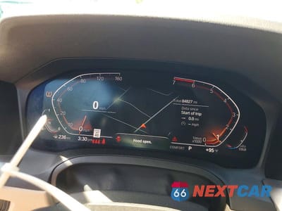 Zdjęcie 9 z 12 samochodu: 2019 BMW 330XI VIN:WBA5R7C59KAJ87308 - miniatura