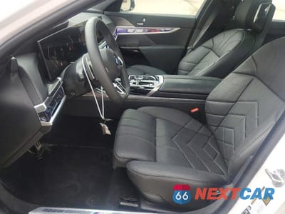 Zdjęcie 7 z 12 samochodu: 2026 BMW 760 XI VIN:WBA33EJ01TCW60211 - miniatura