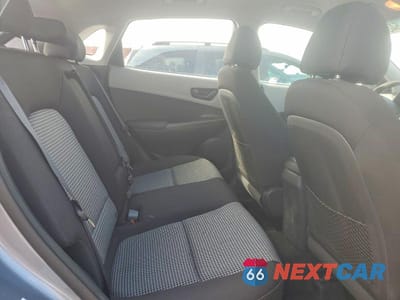 Zdjęcie 10 z 12 samochodu: 2018 HYUNDAI KONA SE VIN:KM8K12AAXJU102825 - miniatura