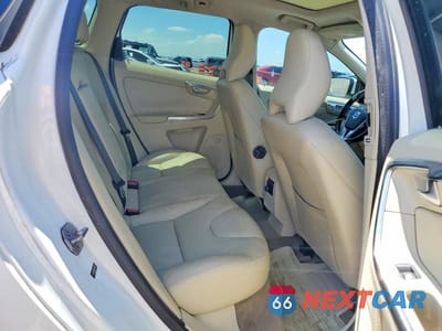 Zdjęcie 10 z 12 samochodu: 2015 VOLVO XC60 T6 PLATINUM VIN:YV449MDD5F2623233 - miniatura