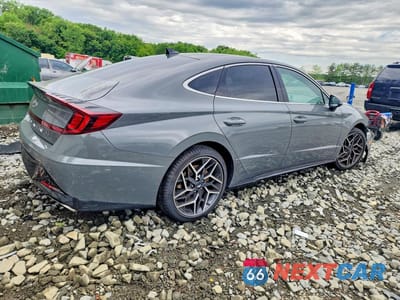 Trzecie zdjęcie samochodu z tyłu: 2021 HYUNDAI SONATA N LINE VIN:5NPEK4JC3MH110758 - miniatura