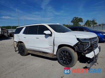 Czwarte zdjęcie samochodu z boku: 2025 CHEVROLET TAHOE K1500 LT VIN:1GNS6NRD3SR220040 - miniatura