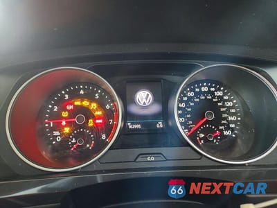 Zdjęcie 9 z 13 samochodu: 2018 VOLKSWAGEN TIGUAN SE VIN:3VV3B7AX0JM043877 - miniatura