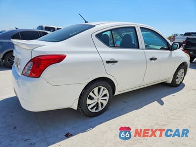 Trzecie zdjęcie samochodu z tyłu: 2016 NISSAN VERSA 1.6 S PLUS VIN:3N1CN7AP5GL913761 - miniatura