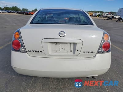Zdjęcie 6 z 12 samochodu: 2002 NISSAN ALTIMA 2.5 VIN:1N4AL11D32C147133 - miniatura