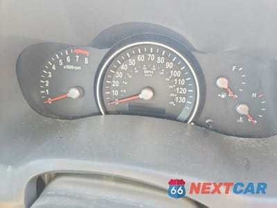 Zdjęcie 9 z 14 samochodu: 2011 KIA SEDONA LX VIN:KNDMG4C76B6370057 - miniatura