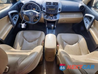 Zdjęcie 8 z 12 samochodu: 2012 TOYOTA RAV4 LIMITED VIN:JTMDK4DV5C5109795 - miniatura