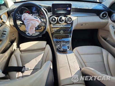 Zdjęcie 8 z 12 samochodu: 2016 MERCEDES-BENZ C 300 VIN:WDDWF4JB7GR144611 - miniatura