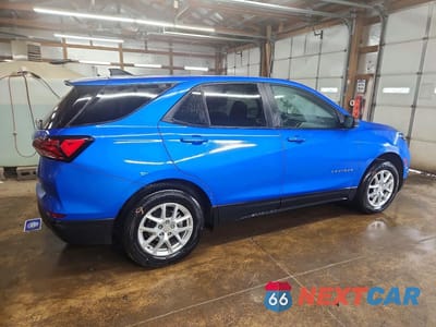 Trzecie zdjęcie samochodu z tyłu: 2024 CHEVROLET EQUINOX LS VIN:3GNAXSEG0RL170349 - miniatura