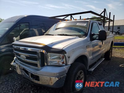 2006 FORD F350 SRW SUPER DUTY 1FTWX31YX6EC45251 - główne zdjęcie licytacji z USA - miniatura