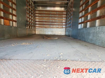Zdjęcie 6 z 10 samochodu: 2014 INTERNATIONAL 4300 BOX TRUCK VIN:3HAMMAAN8EL766621 - miniatura