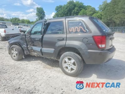 Drugie zdjęcie samochodu z przodu: 2005 JEEP GRAND CHEROKEE LAREDO VIN:1J4GS48KX5C506229 - miniatura