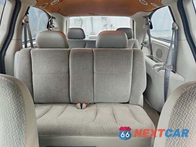 Zdjęcie 10 z 13 samochodu: 2005 DODGE GRAND CARAVAN SE VIN:1D4GP24R25B291761 - miniatura