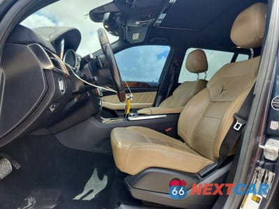 Zdjęcie 7 z 13 samochodu: 2016 MERCEDES-BENZ GL 450 4MATIC VIN:4JGDF6EE5GA671025 - miniatura