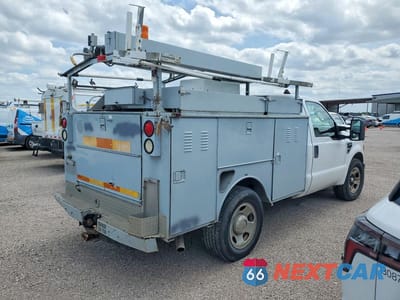 Trzecie zdjęcie samochodu z tyłu: 2008 FORD F350 SRW SUPER DUTY VIN:1FDSF30518EC32783 - miniatura