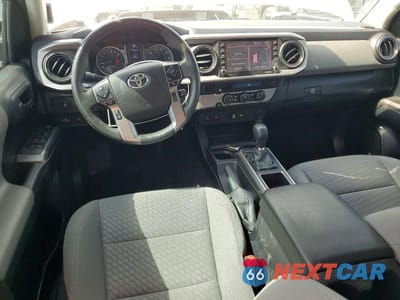 Zdjęcie 8 z 12 samochodu: 2022 TOYOTA TACOMA SR5 V6 VIN:3TMAZ5CN5NM169255 - miniatura