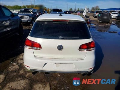 Zdjęcie 6 z 13 samochodu: 2014 VOLKSWAGEN GTI VIN:WVWHD7AJXEW006271 - miniatura