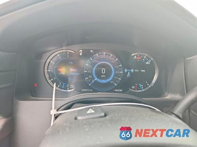 Zdjęcie 9 z 13 samochodu: 2016 CADILLAC ESCALADE ESV PREMIUM VIN:1GYS4JKJ5GR355822 - miniatura
