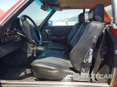 Zdjęcie 7 z 12 samochodu: 1987 MERCEDES-BENZ 560 SL VIN:WDBBA48D7HA057689 - miniatura