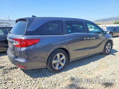 Trzecie zdjęcie samochodu z tyłu: 2020 HONDA ODYSSEY EX VIN:5FNRL6H53LB021660 - miniatura